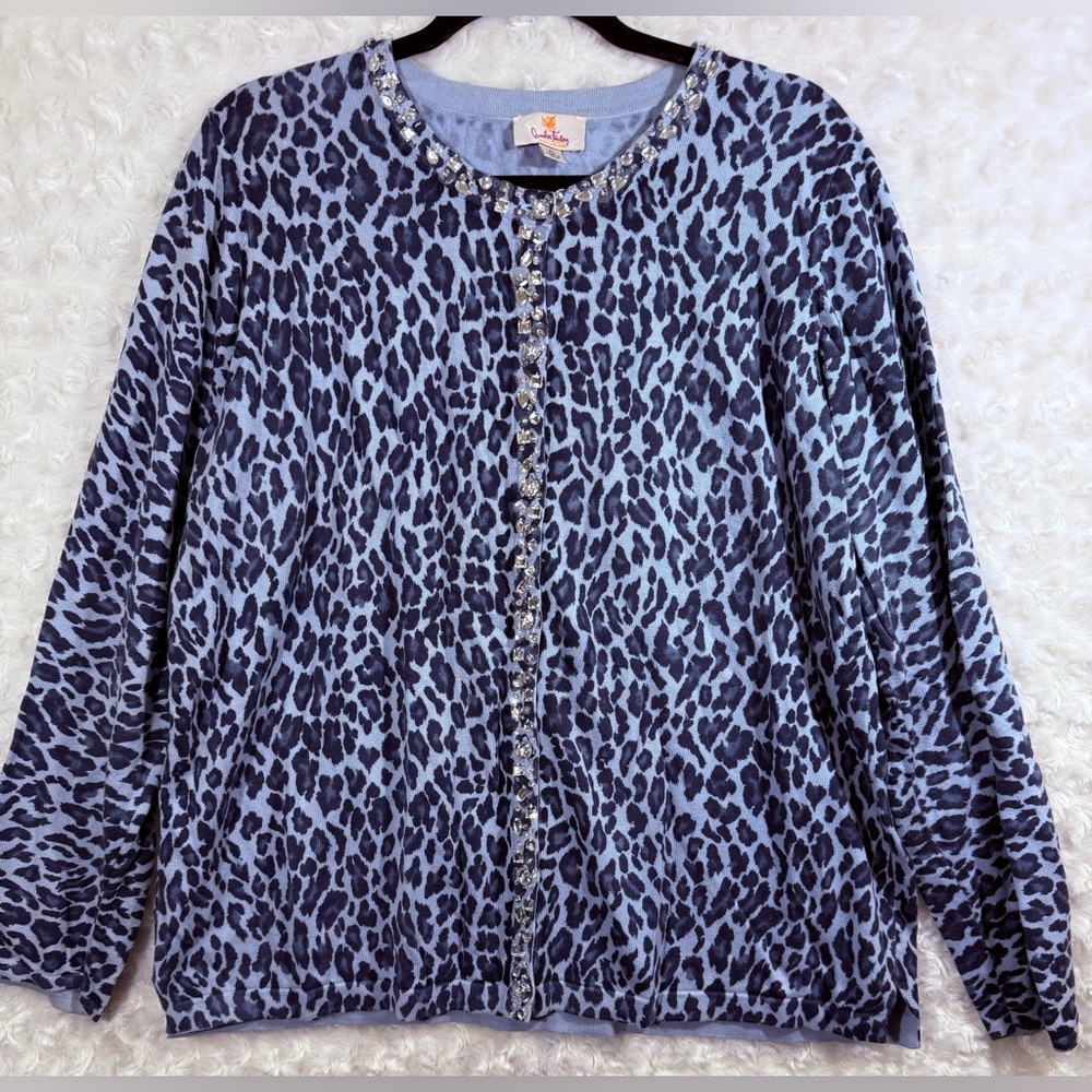 Quacker Factory Women’s Size XL Animal Print Blue Sequin Buttoned Knit Cardigan